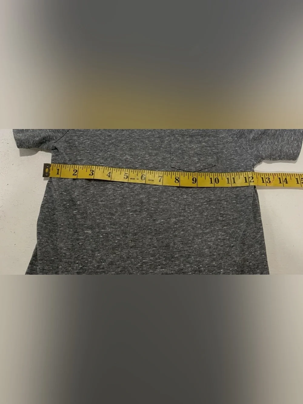Old Navy Boys Gray Short Sleeve T-Shirt Size 5T